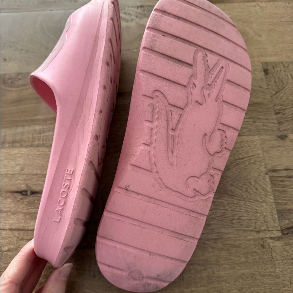 Lacoste Croco 2.0 Light Pink Slide Sandals - Picture 5 of 8